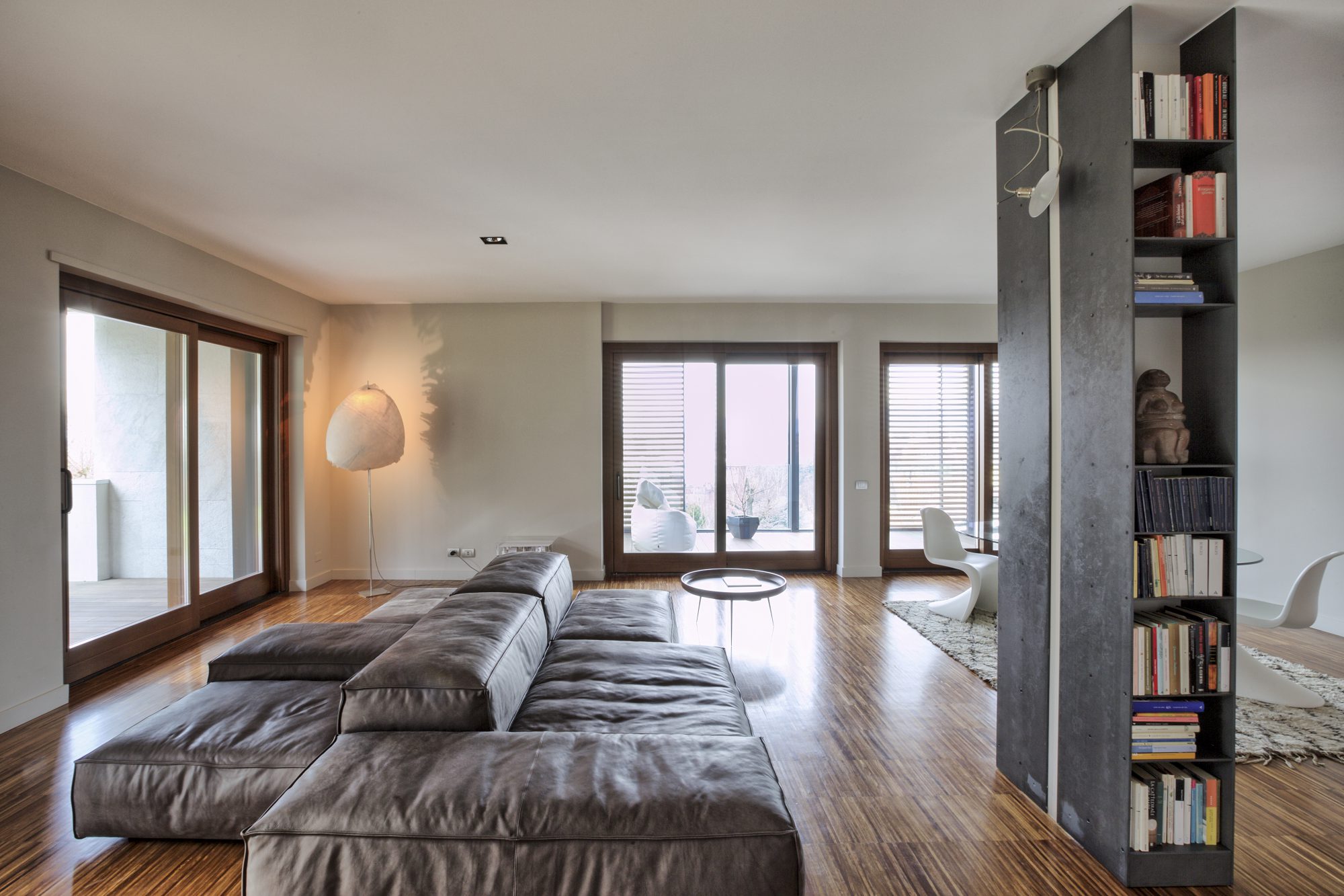 mg2architetture_Interior with garden_00